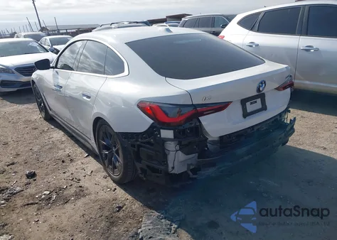 2024 BMW I4 Gran Coupe Edrive35 z USA, uszkodzony, nr VIN WBY43AW01RFT08969